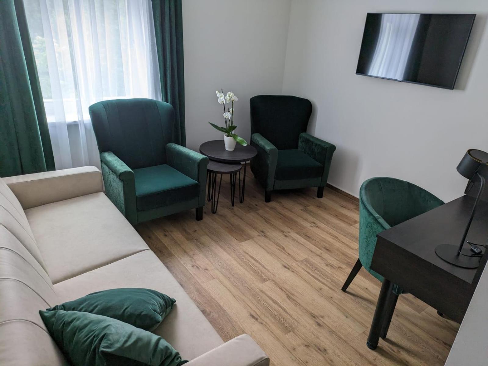 Seehotel Ecktannen Waren  Ngoại thất bức ảnh