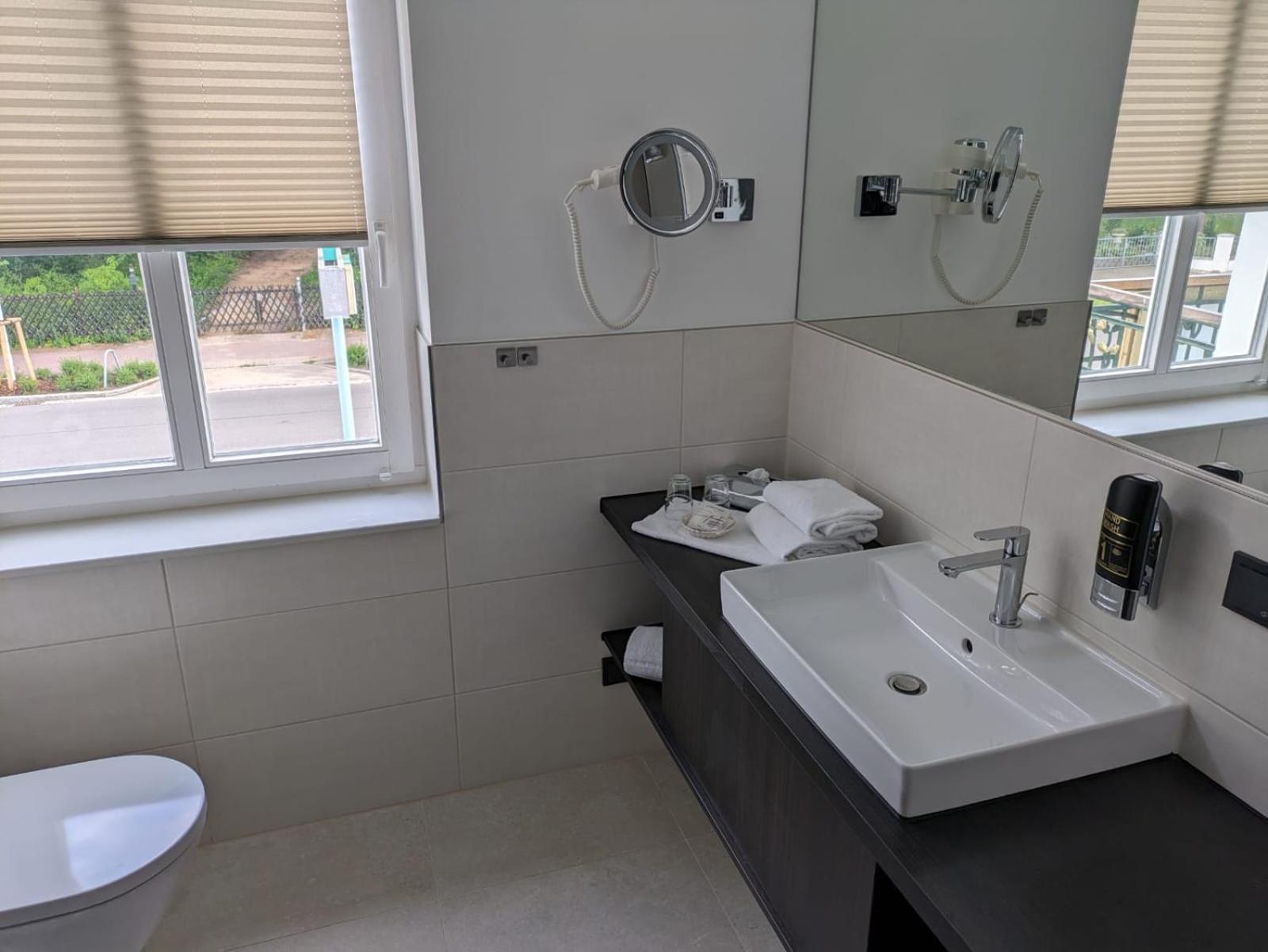 Seehotel Ecktannen Waren  Ngoại thất bức ảnh