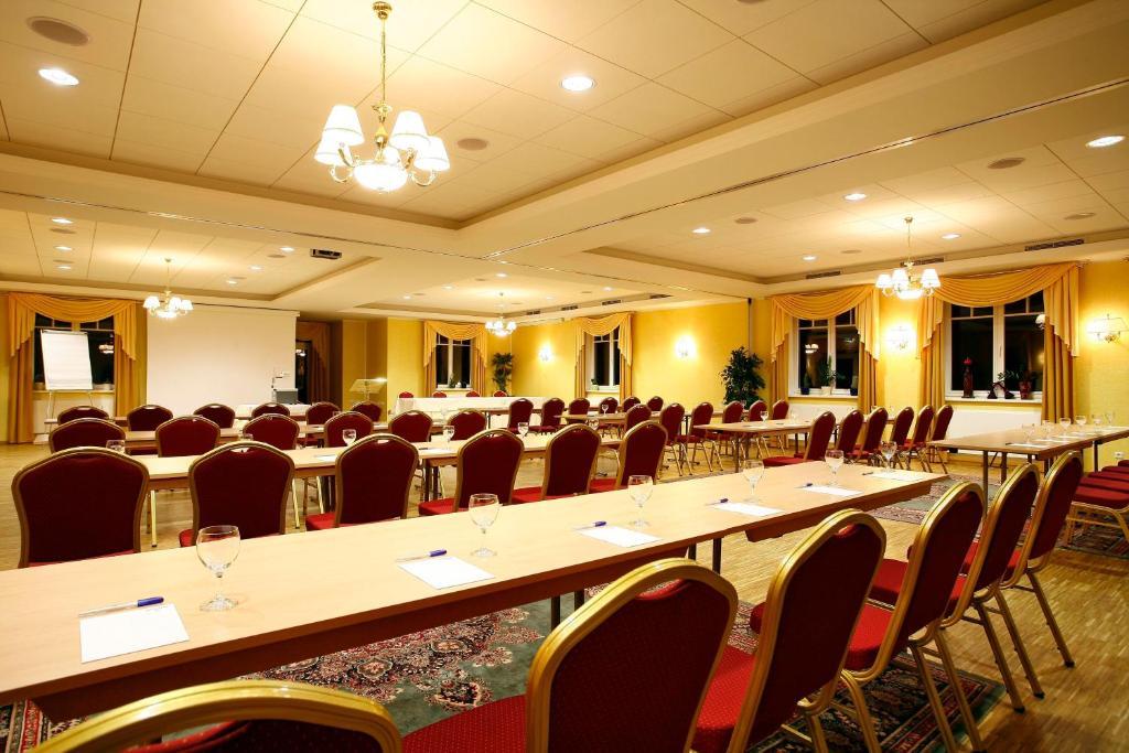 Seehotel Ecktannen Waren  Ngoại thất bức ảnh